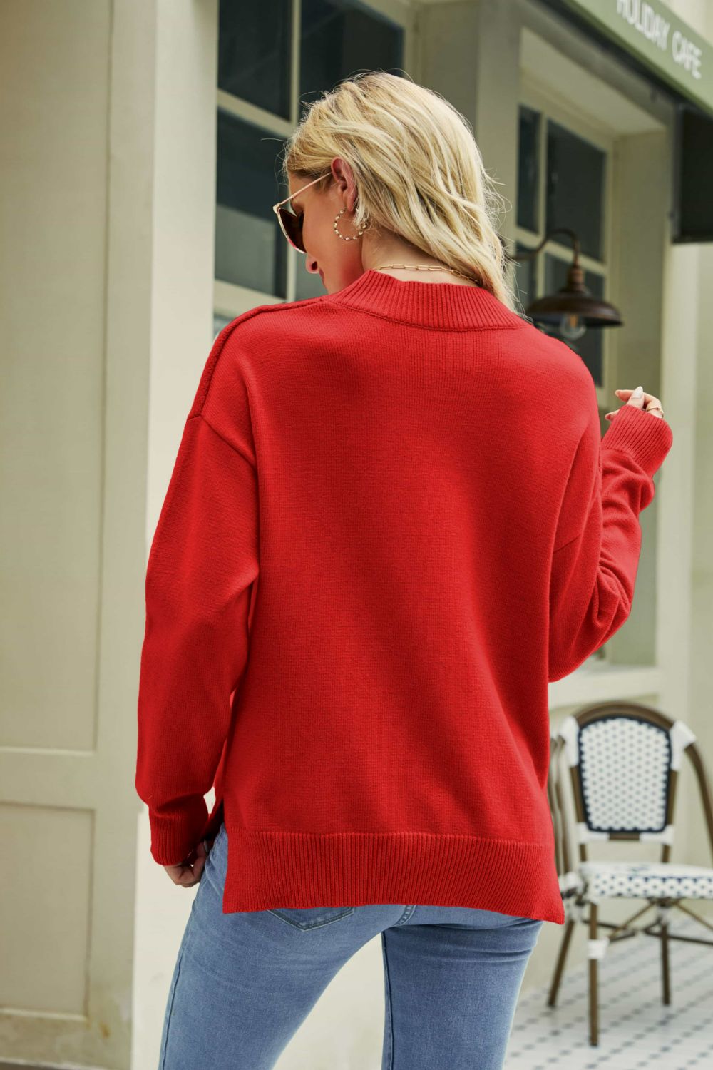 Red lips Round Neck Slit Sweater