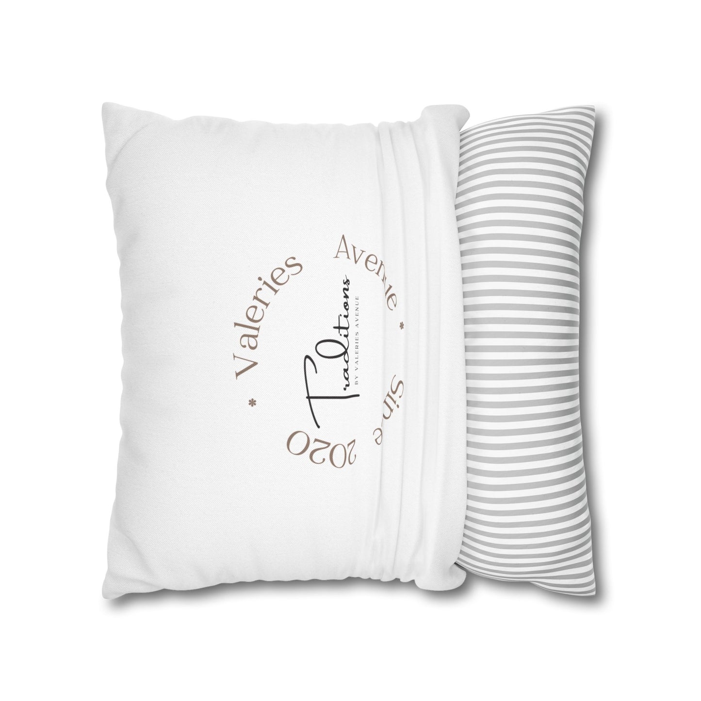 Feliz Navidad Spun Polyester Square Pillowcase