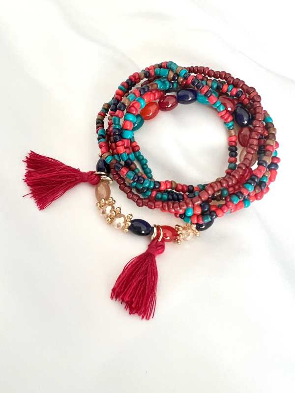 <transcy>Elegante pulsera de cuero apilada</transcy>