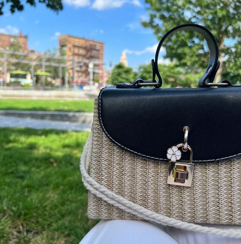Shoulder and crossbody rattan mini bag