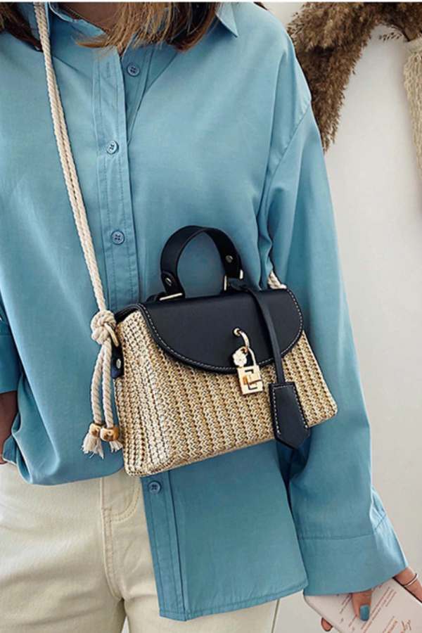 Shoulder and crossbody rattan mini bag